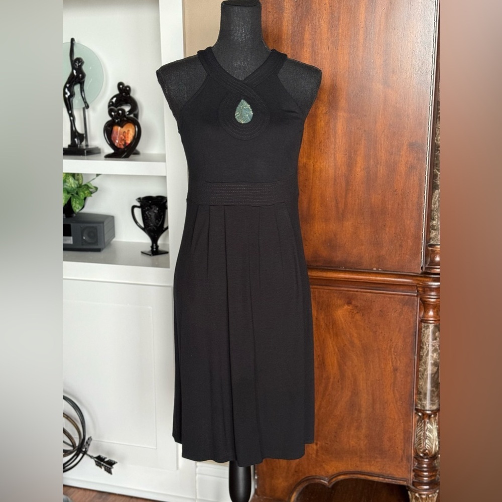 AnnTaylor‎ Loft Black Dress